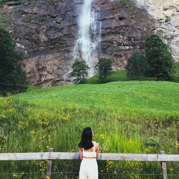 Welcome To My Closet! - Picture 5 of 16